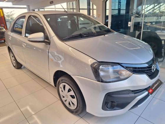 TOYOTA ETIOS 1.5 XLS SEDAN 16V FLEX 4P AUTOMÁTICO TOYOTA ETIOS 1.5 XLS SEDAN 16V FLEX 4P AUTOMÁTICO